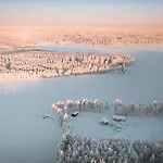 木屋 Lakeside 罗瓦涅米