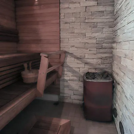 Arctic Circle Homes, Lakeside シャレー *