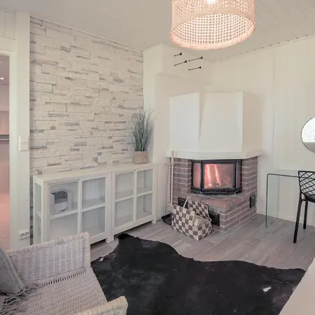 シャレー Arctic Circle Homes, Lakeside ロヴァニエミ