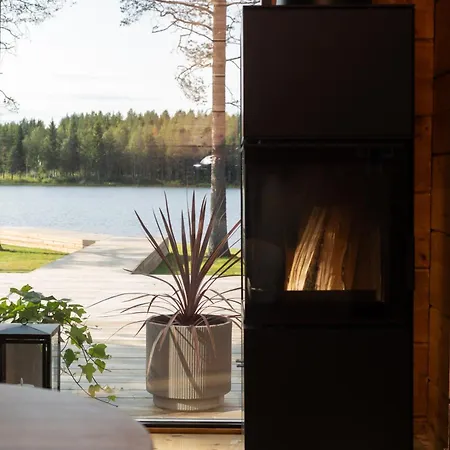 Arctic Circle Homes, Lakeside