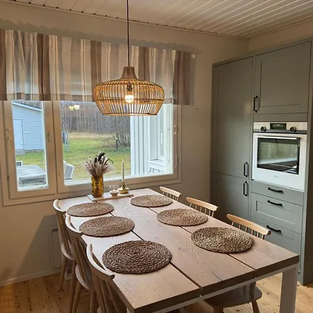 Arctic Circle Homes, Lakeside ロヴァニエミ