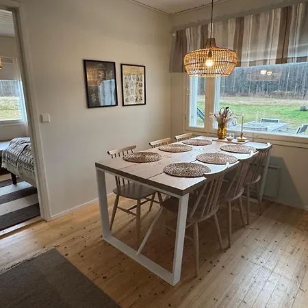 Arctic Circle Homes, Lakeside シャレー *