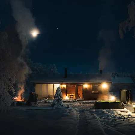 Arctic Circle Homes, Lakeside *